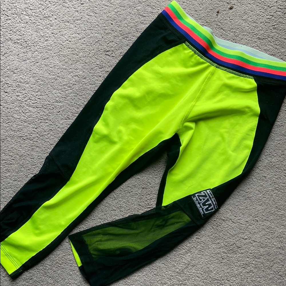 Zumba Fitness Green and Black Leggings for Active Wear